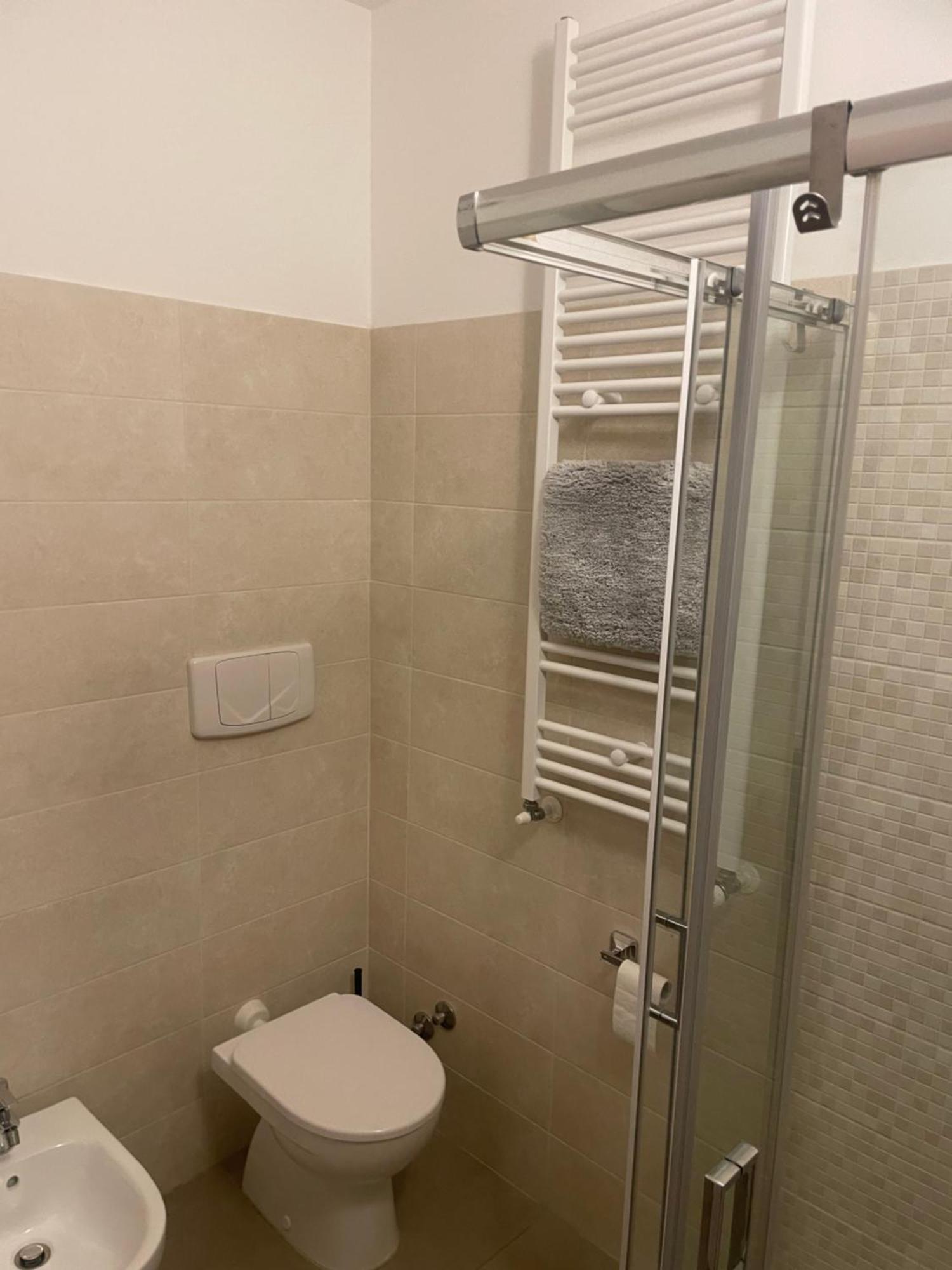 A Casa Di Marco Apartment ลุคคา ภายนอก รูปภาพ